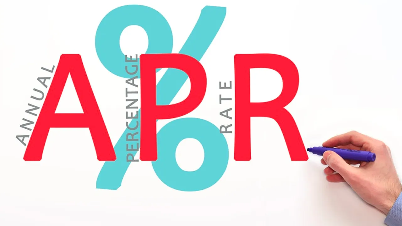 3 تفاوت کلیدی APY و APR⚡راهنمای کامل محاسبه هرکدام 3 تفاوت کلیدی APY و APR⚡راهنمای کامل محاسبه هرکدام